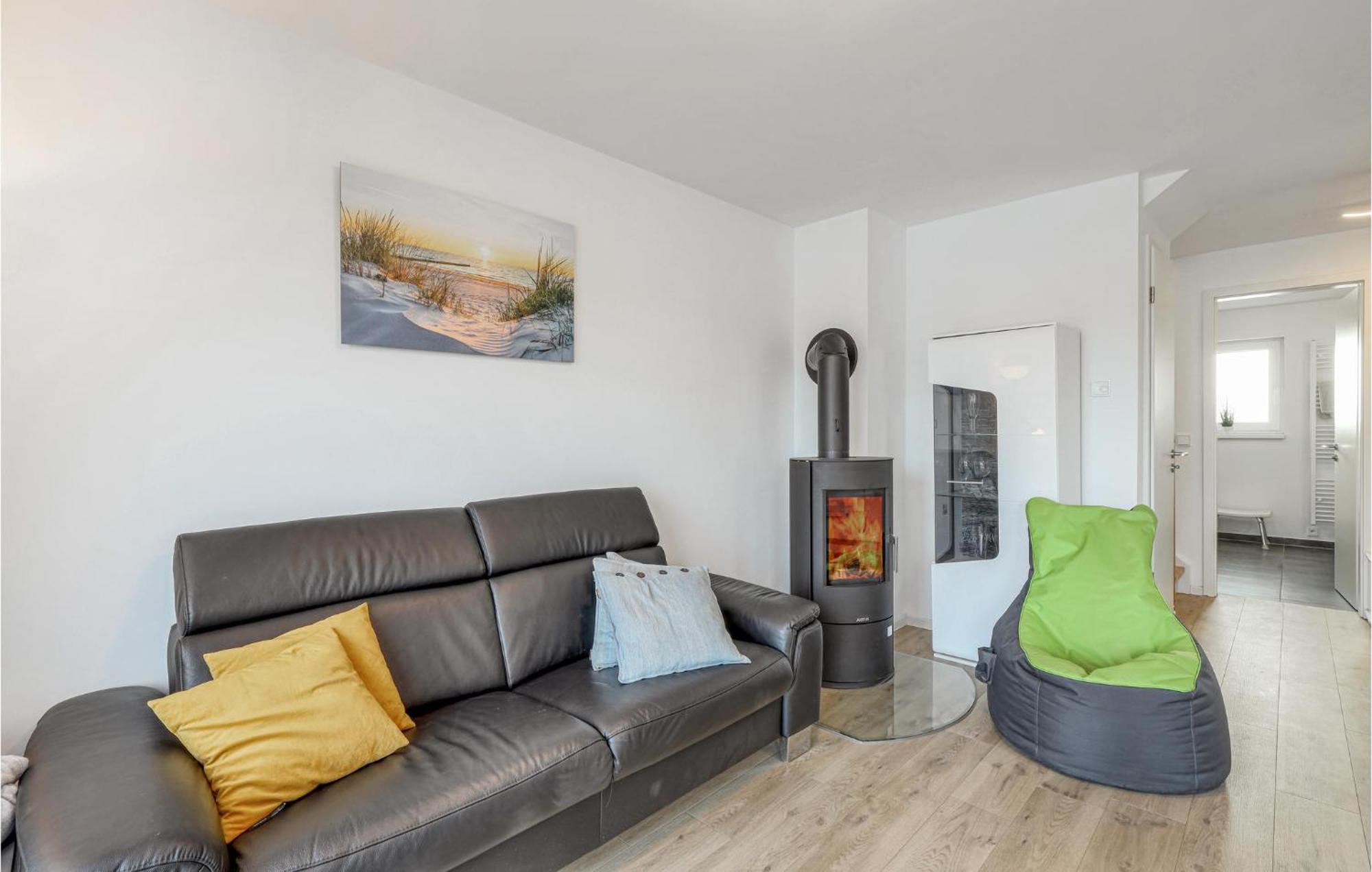 Nice Home In Tossens With Kitchen Luaran gambar